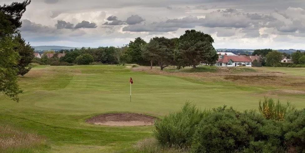 Scotscraig GC clubhouse