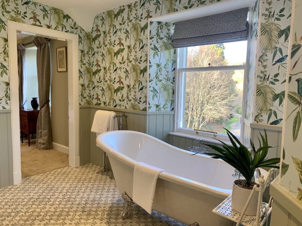 Rothes Glen Bathroom